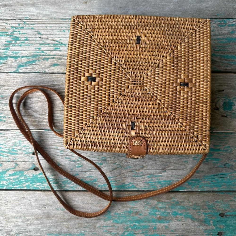 Handwoven Rattan Crossbody Bag Purse 7.2 Inch Boho Wicker Straw Cottagecore